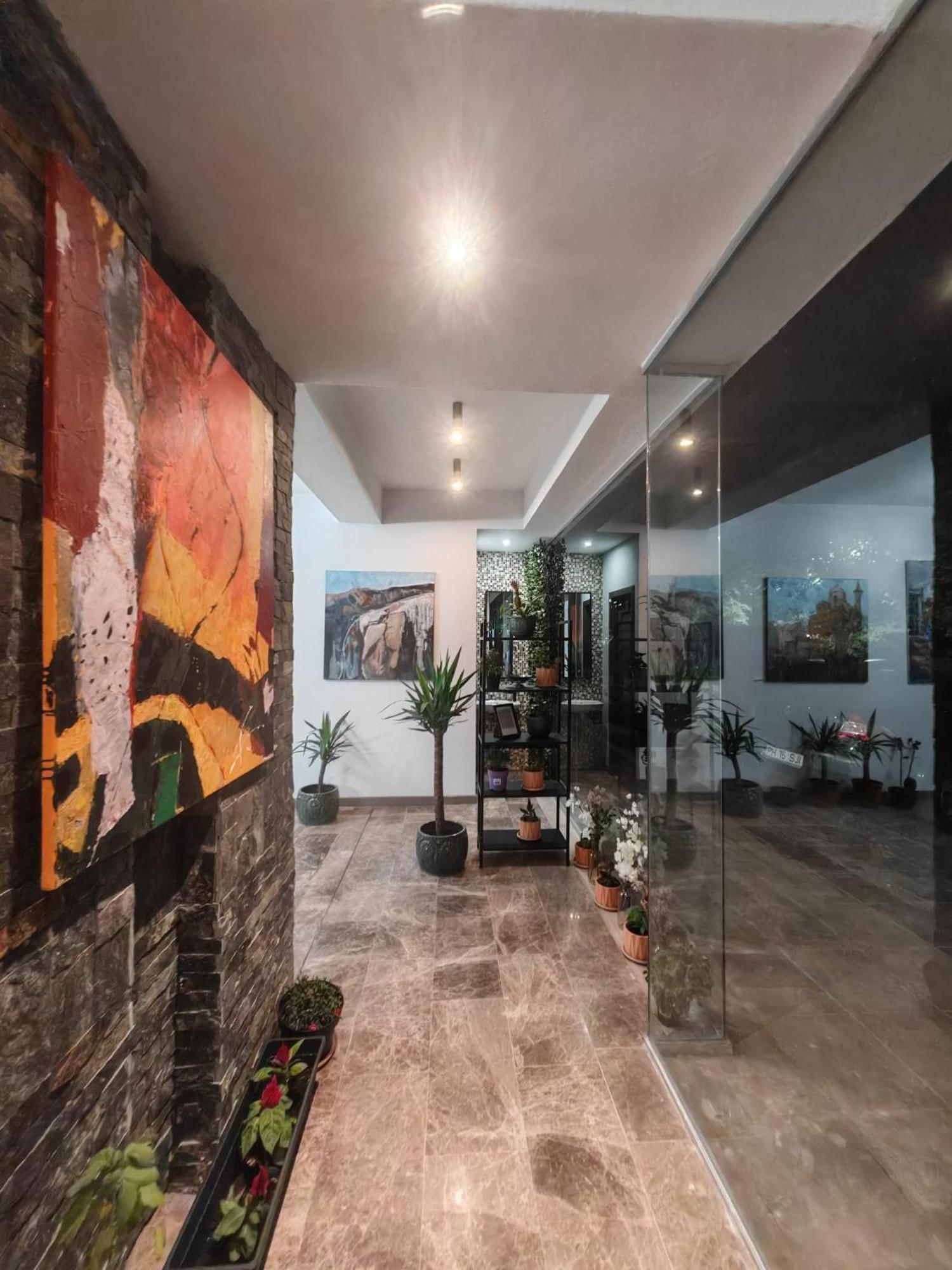 White Boutique Hotel- Eforie Bagian luar foto