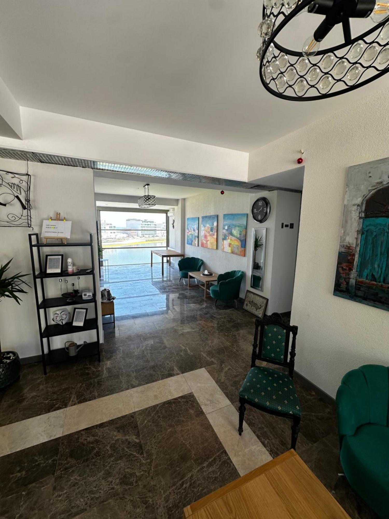 White Boutique Hotel- Eforie Bagian luar foto