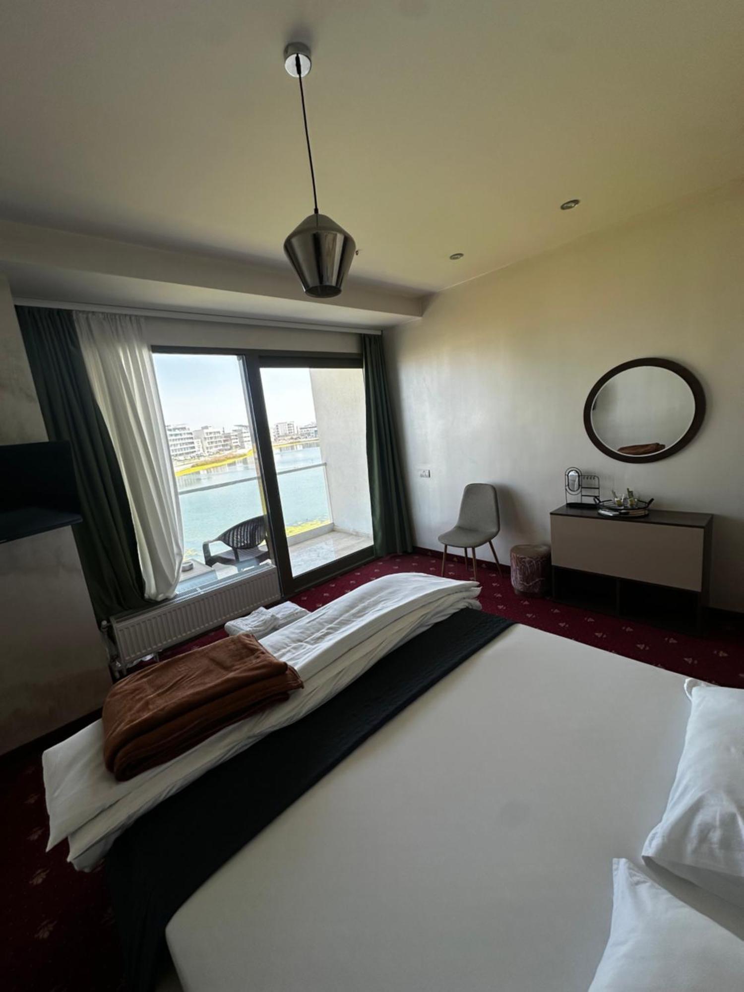 White Boutique Hotel- Eforie Bagian luar foto